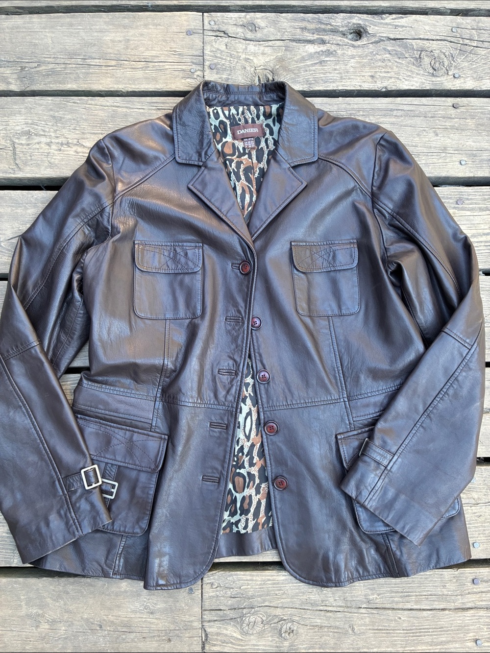 Danier Women Dark Brown Leather Button-Front Jacket - Leopard Print Lining, 2XL